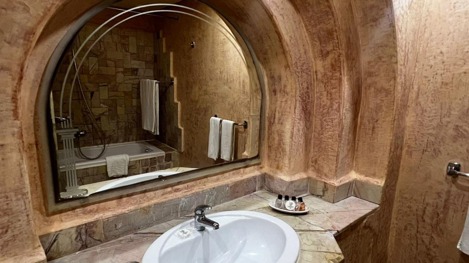Hotel Lella Baya Hammamet Dış mekan fotoğraf